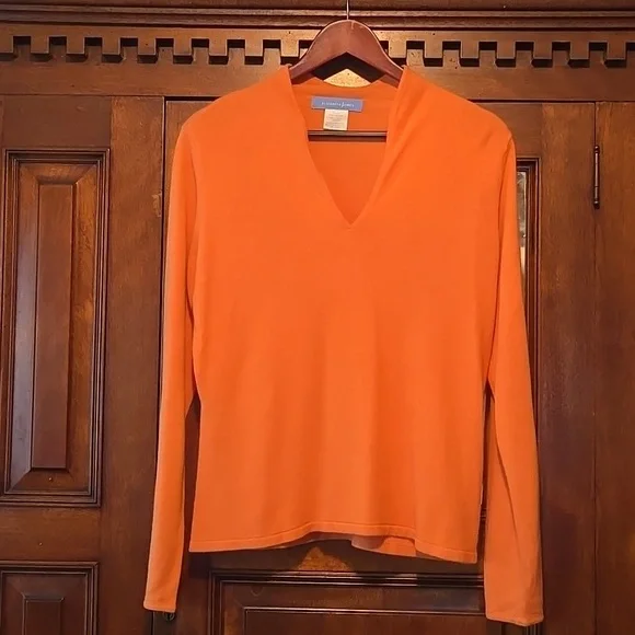 Elizabeth James Tangerine Vee Neck Sweater Size XL - Picture 1 of 5